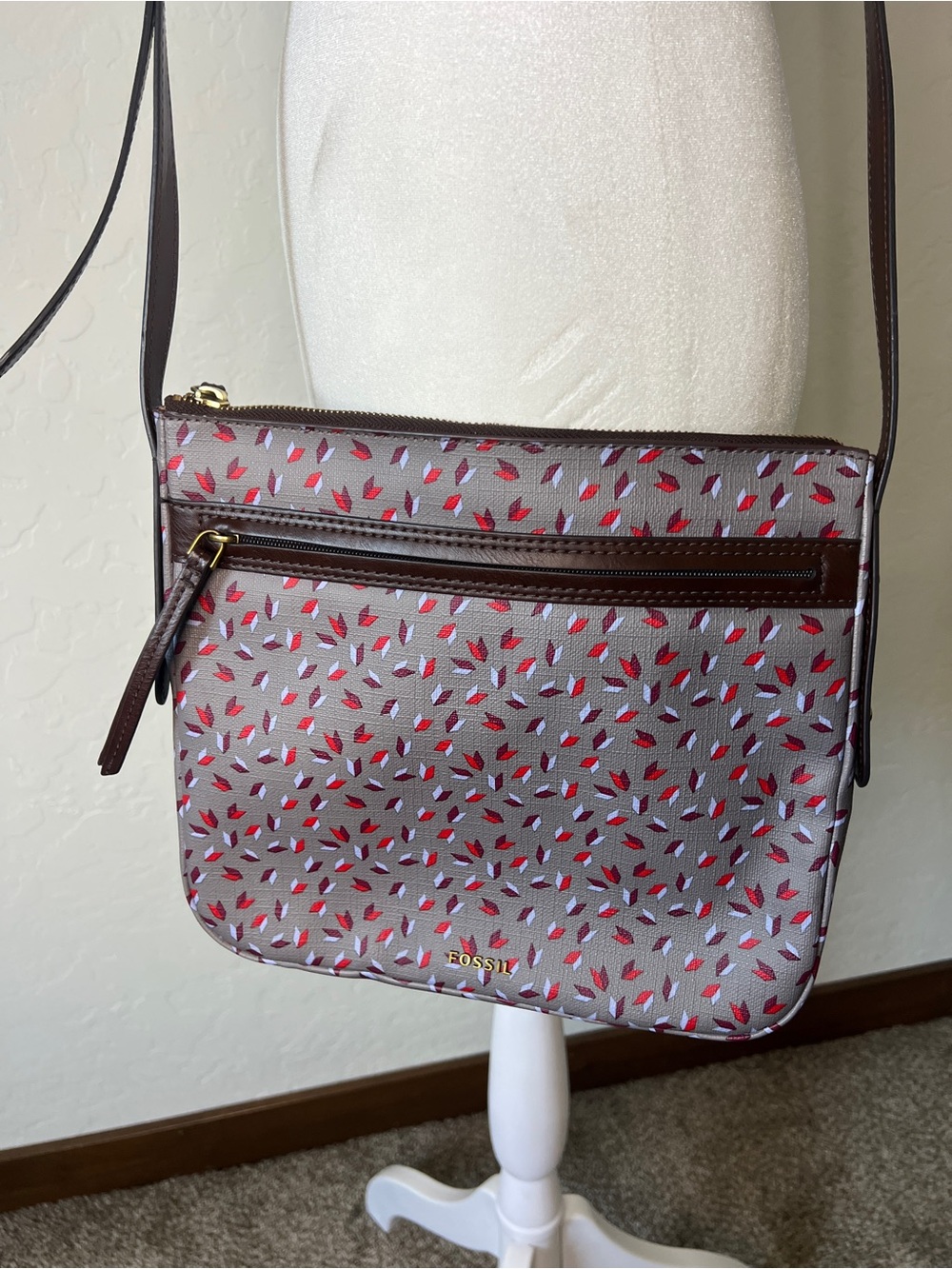 Fossil Gemma Small Crossbody Bag Purse in Lilac Multi Geometric Abstract Print
